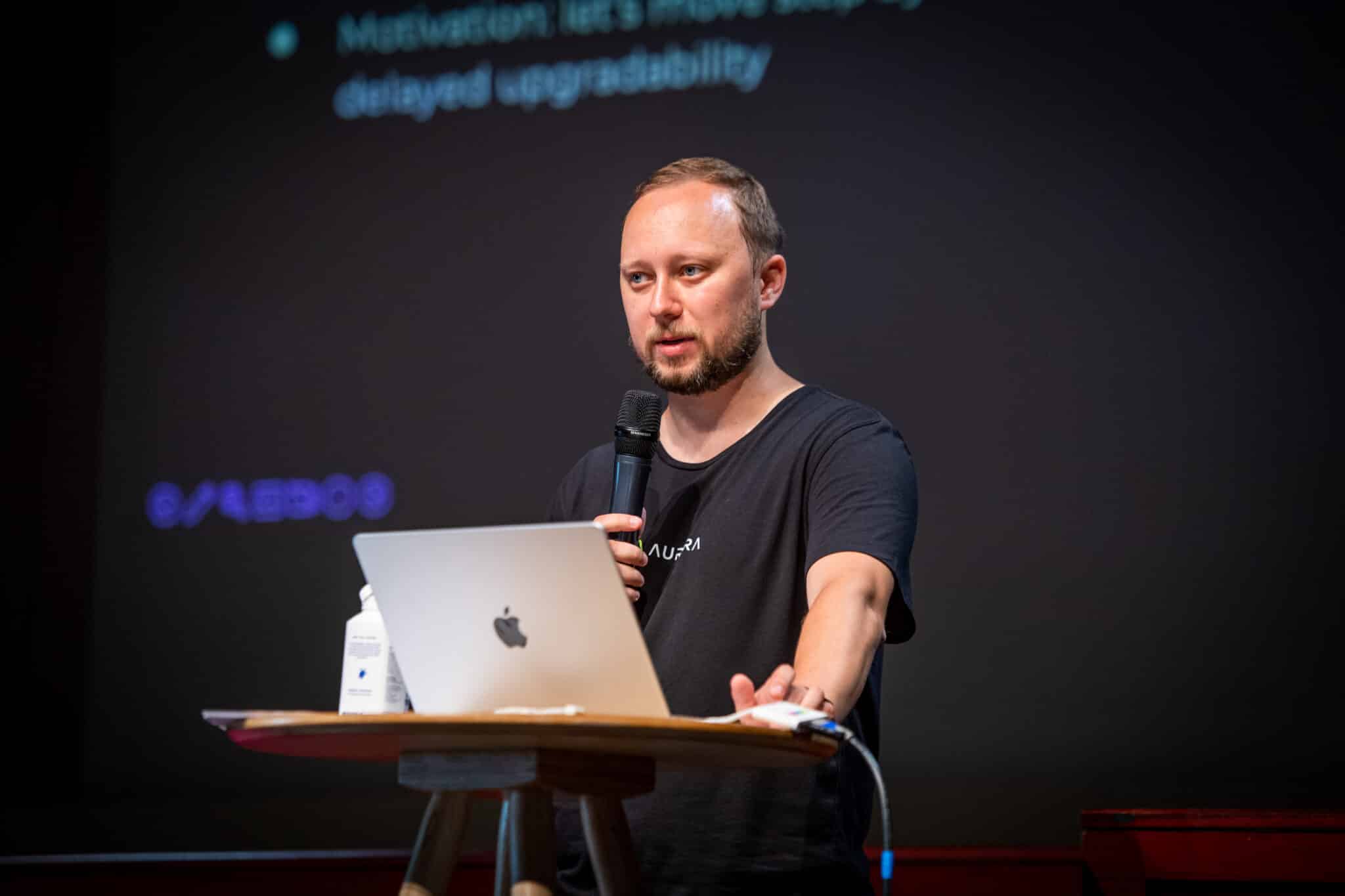 Interview : Alex Shevchenko, PDG d'Aurora, présente les smart contracts révolutionnaires